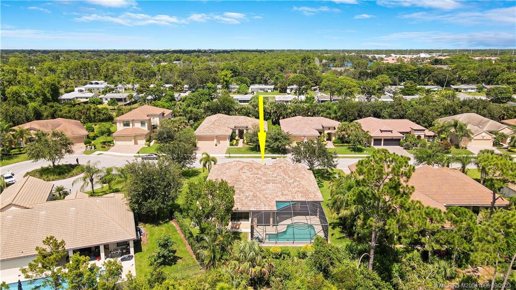 2296 NW Diamond Creek Way