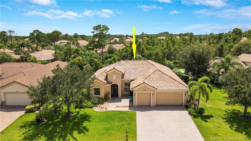 2296 NW Diamond Creek Way