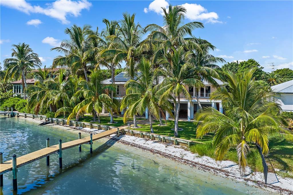 10 S Sewalls Point Road