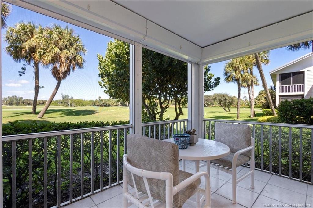 5801 NE Gulfstream Way 4903