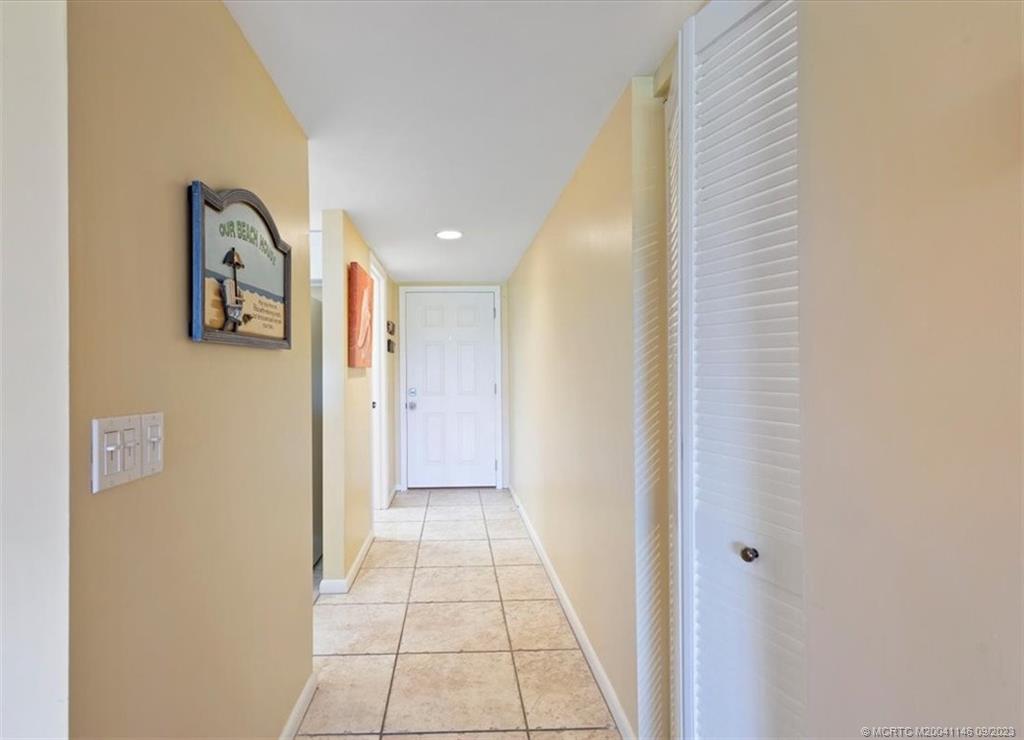 5801 NE Gulfstream Way 4903