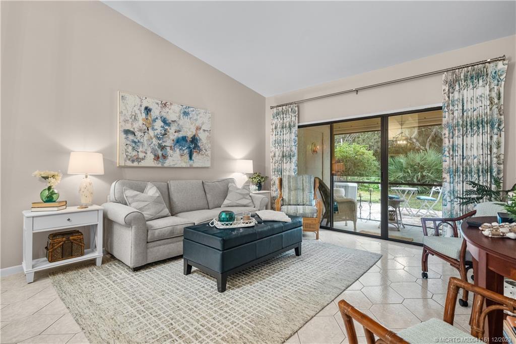 1544 SW Silver Pine Way 104-F