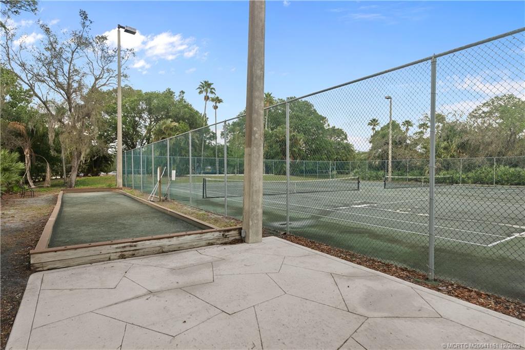 1544 SW Silver Pine Way 104-F