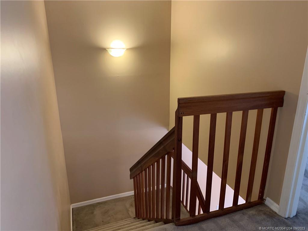 5953 SE Windsong Lane 911