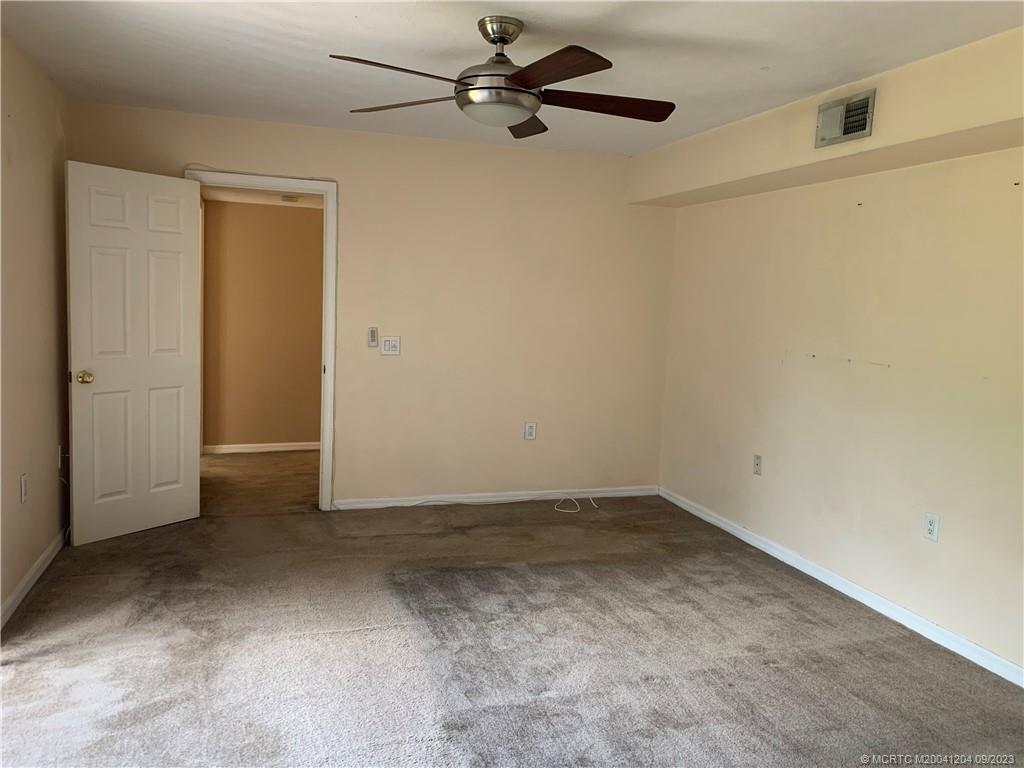 5953 SE Windsong Lane 911