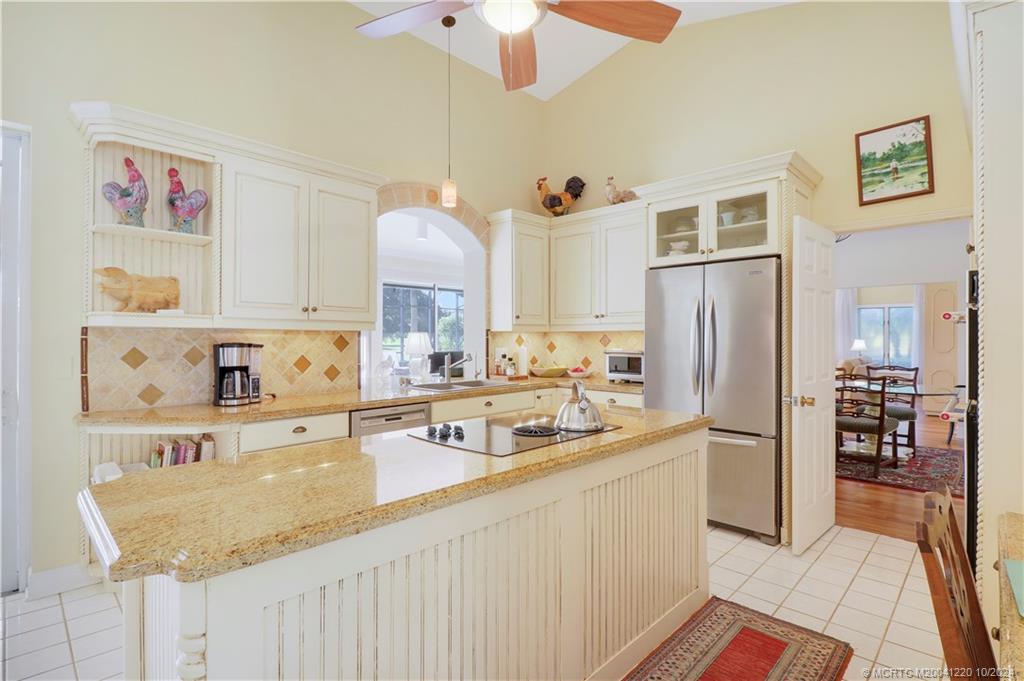 6245 SE Ironwood Circle