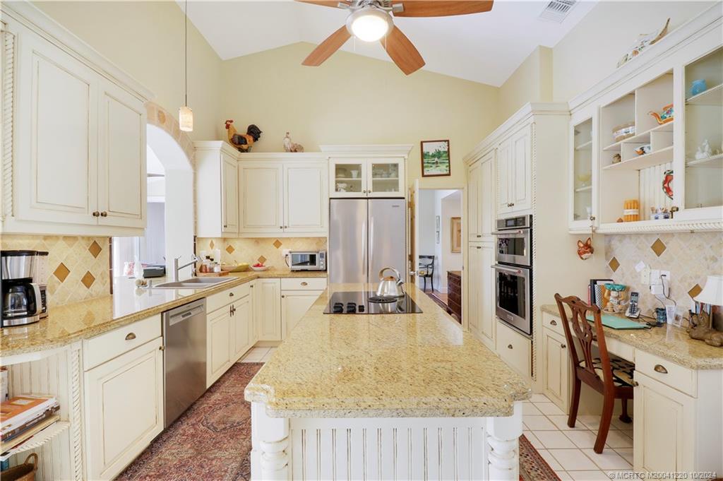 6245 SE Ironwood Circle