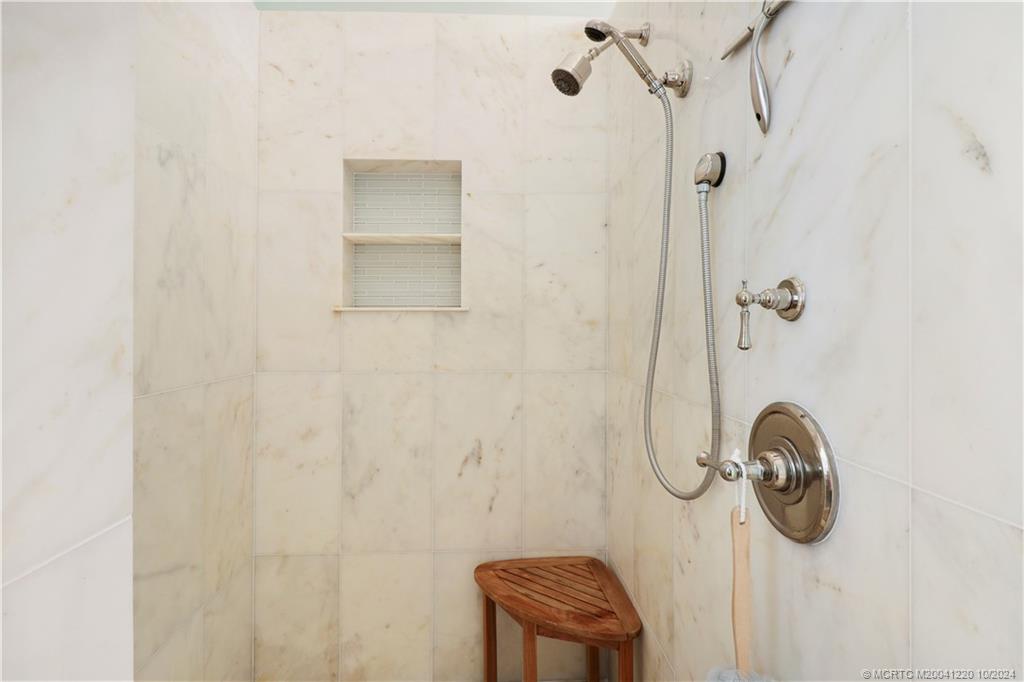 6245 SE Ironwood Circle