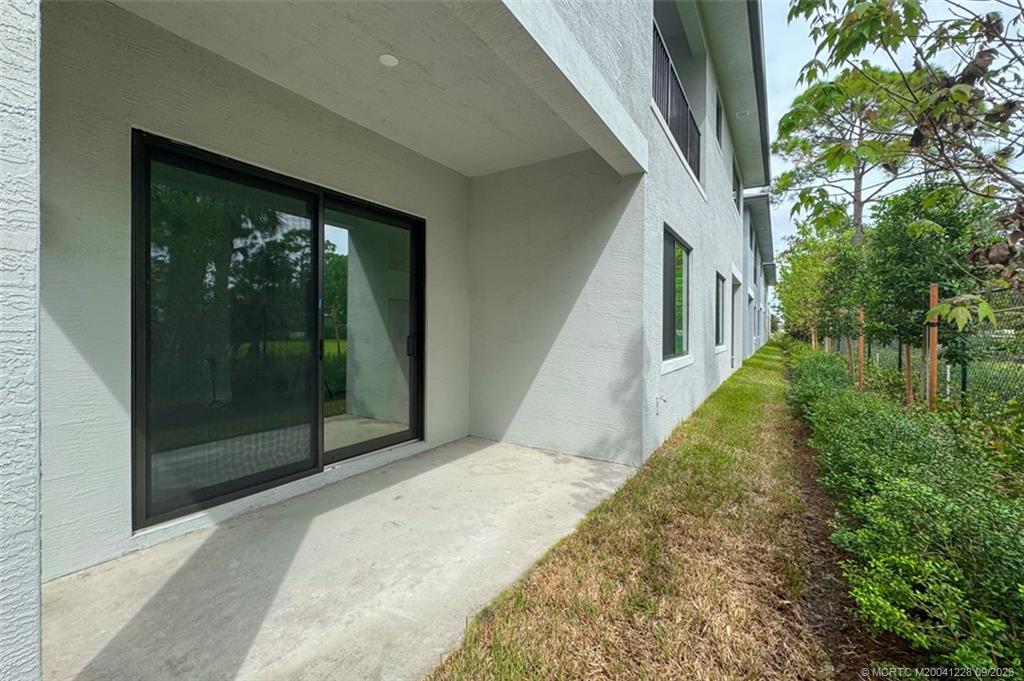 3673 SW Magnolia Ridge Lane