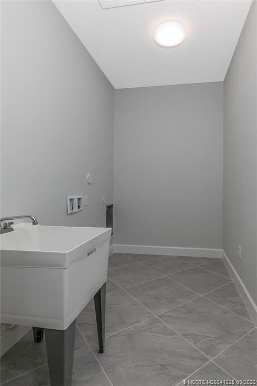 3673 SW Magnolia Ridge Lane