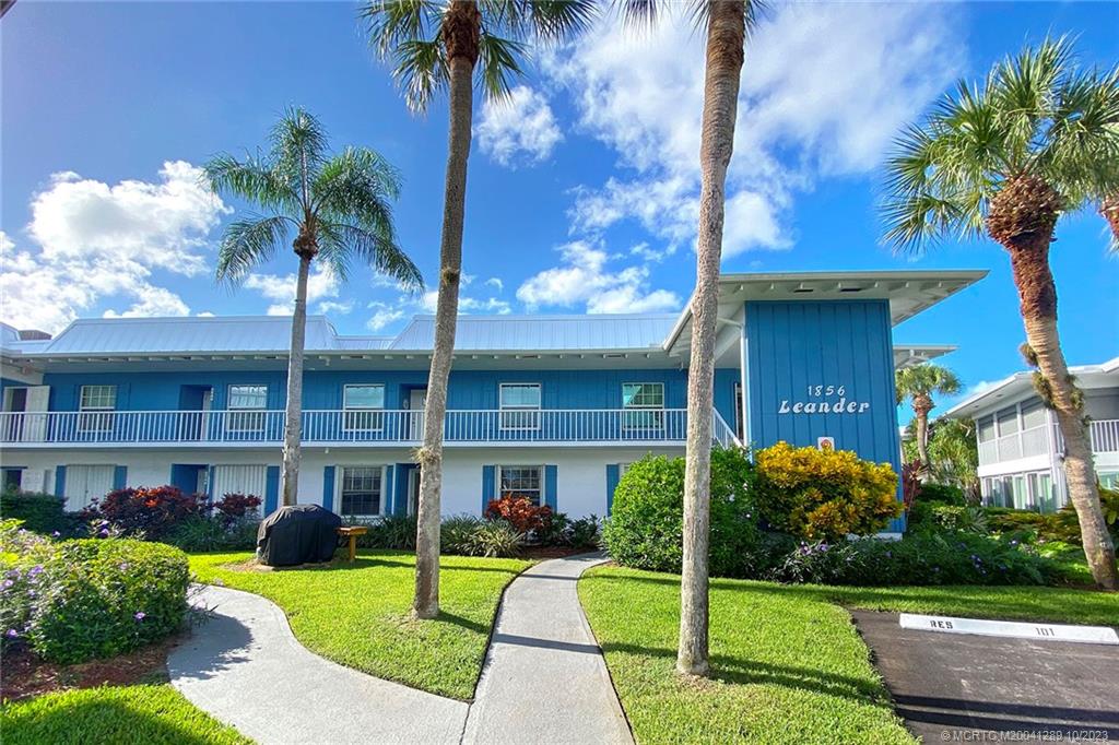 1856 SW Palm City Road 202