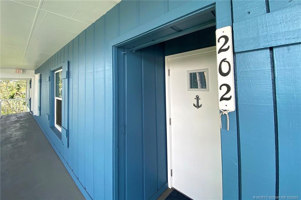 1856 SW Palm City Road 202