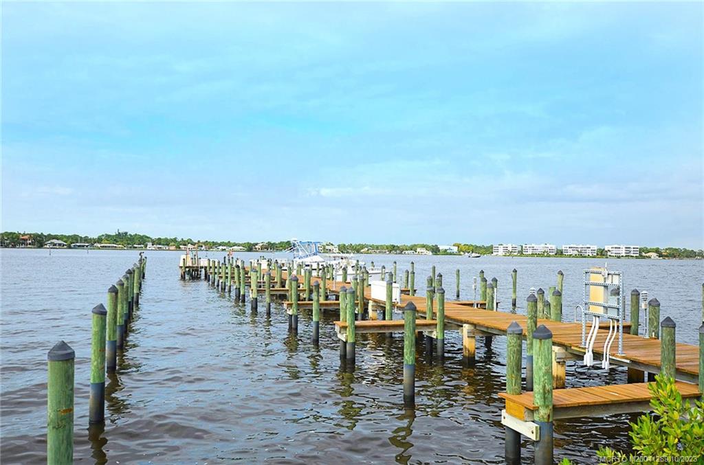 1856 SW Palm City Road 202