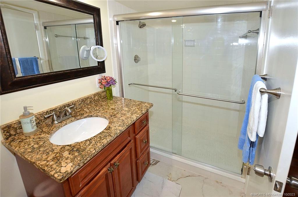 1856 SW Palm City Road 202