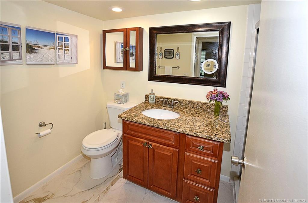 1856 SW Palm City Road 202