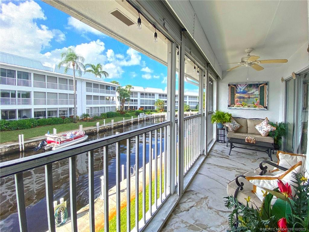 1856 SW Palm City Road 202