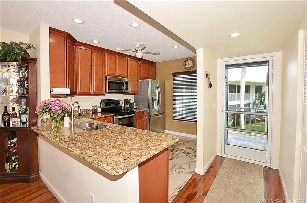 1856 SW Palm City Road 202