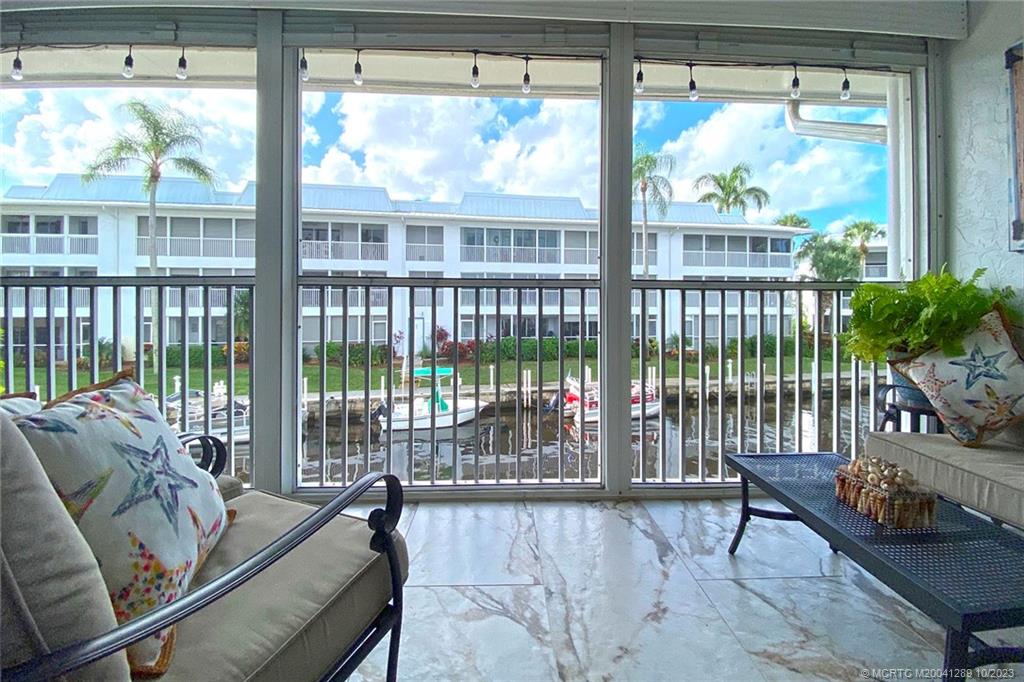 1856 SW Palm City Road 202