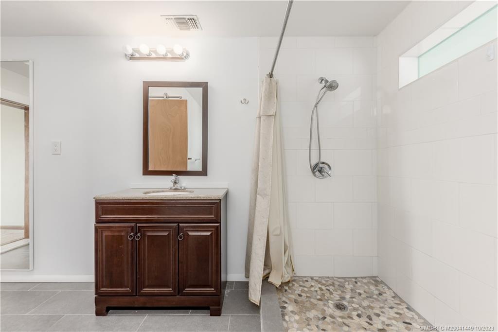 3616 NE Skyline Drive