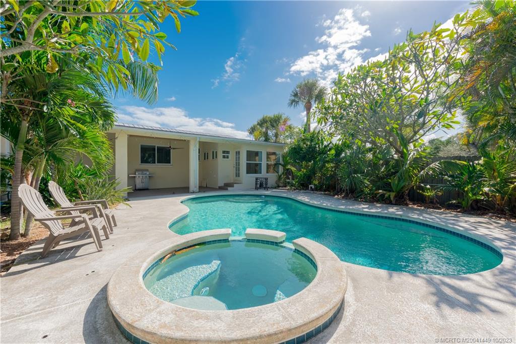 3616 NE Skyline Drive