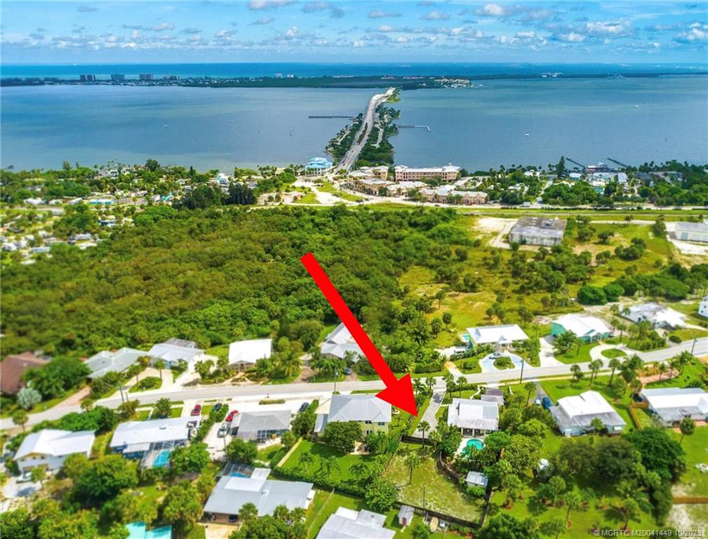 3616 NE Skyline Drive