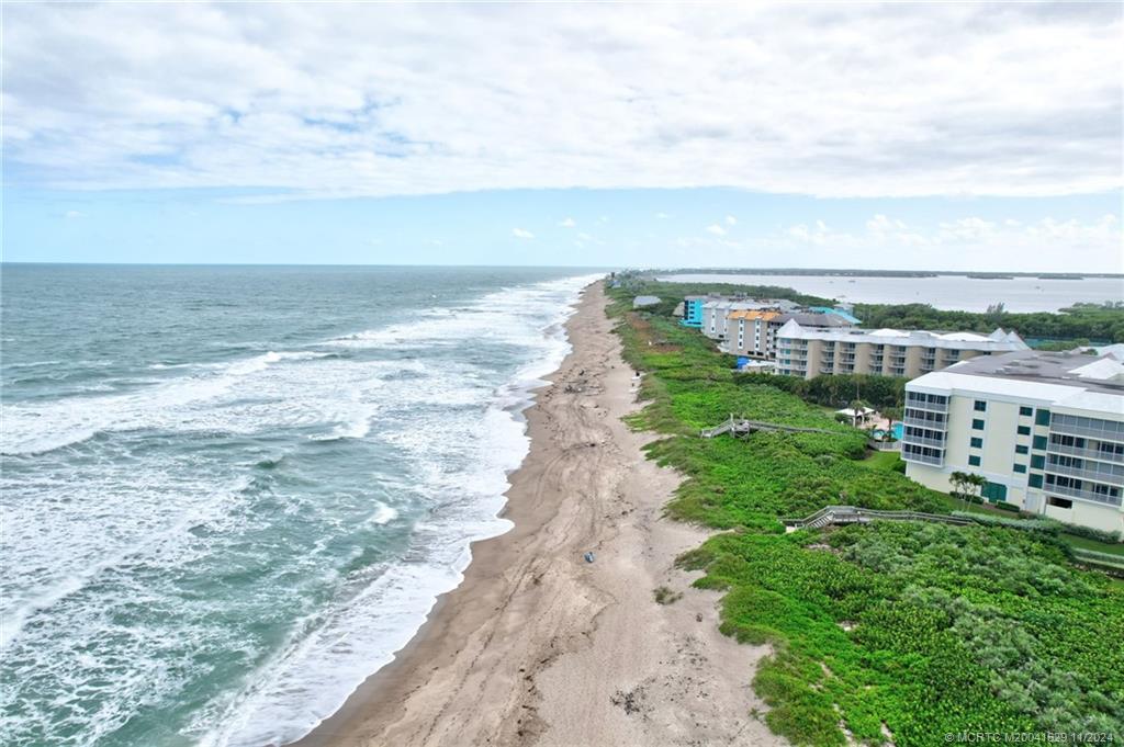 529 NE Plantation Road 301