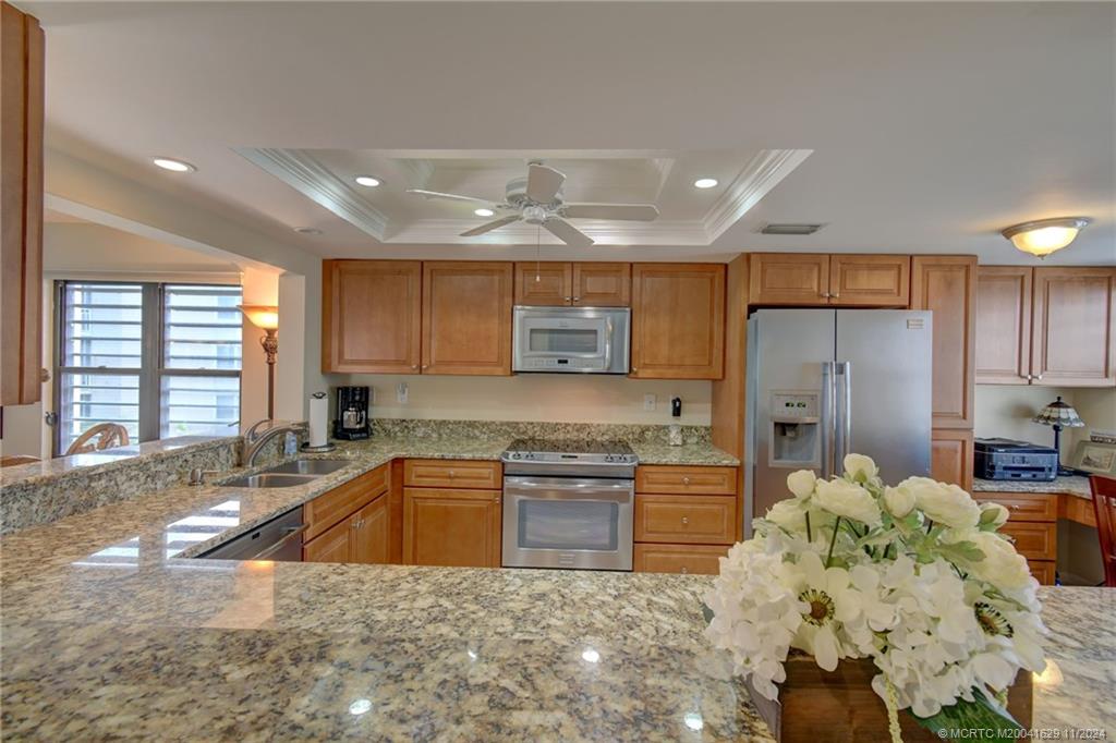 529 NE Plantation Road 301