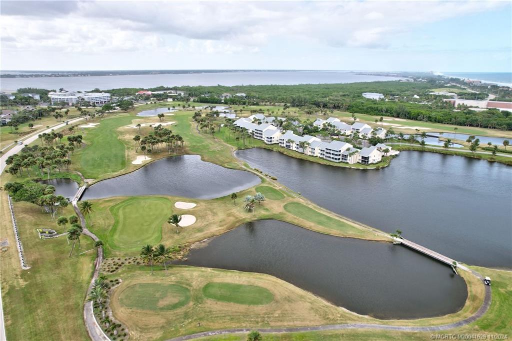 529 NE Plantation Road 301