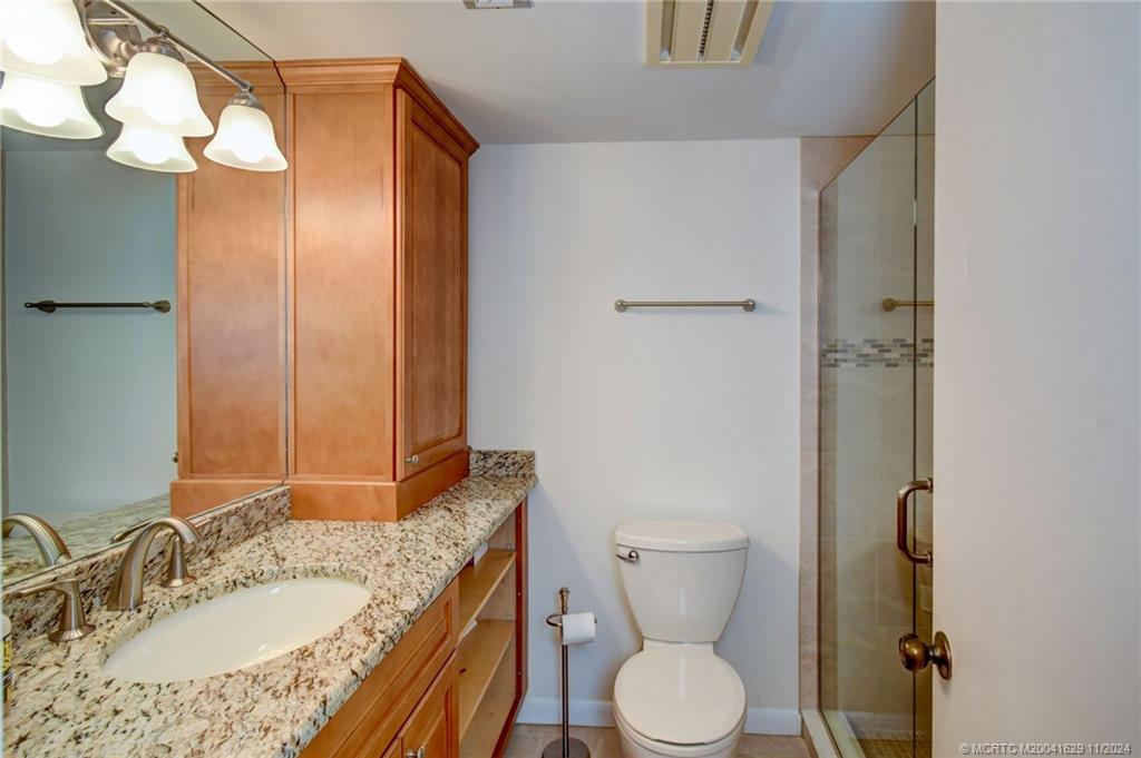 529 NE Plantation Road 301