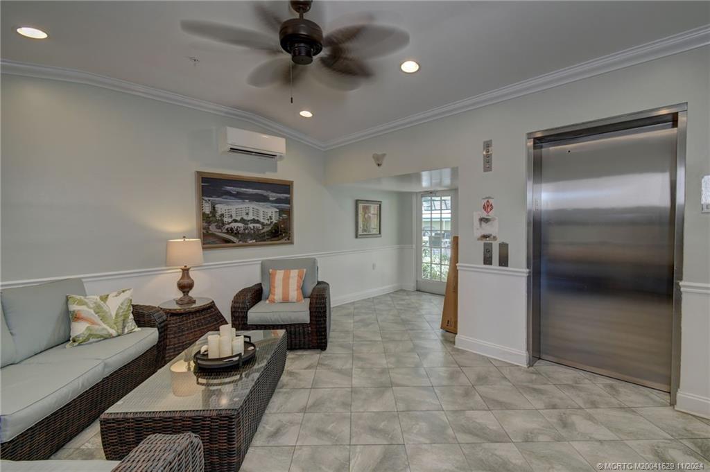 529 NE Plantation Road 301