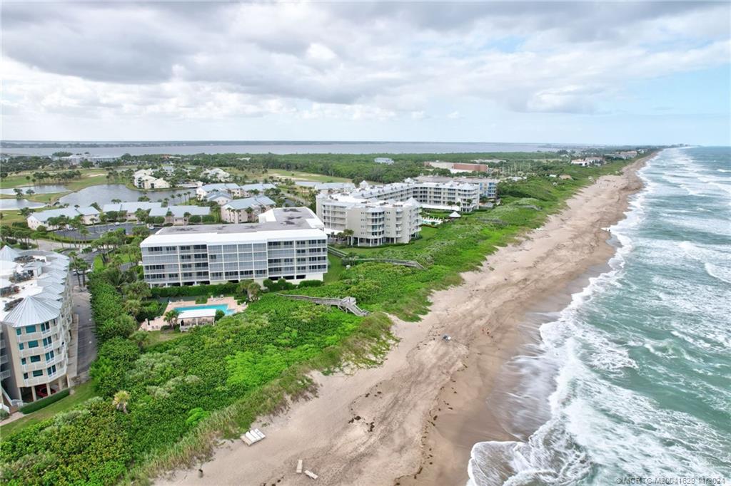 529 NE Plantation Road 301