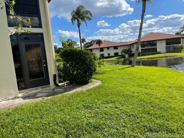 211 SW South River Drive 106