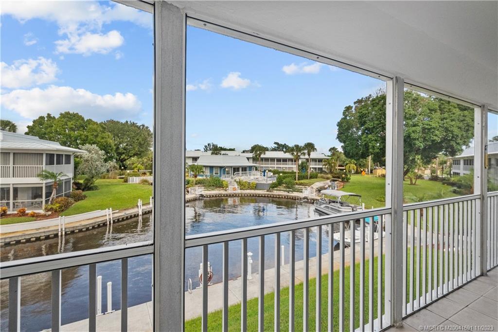 1864 SW Palm City Road 206