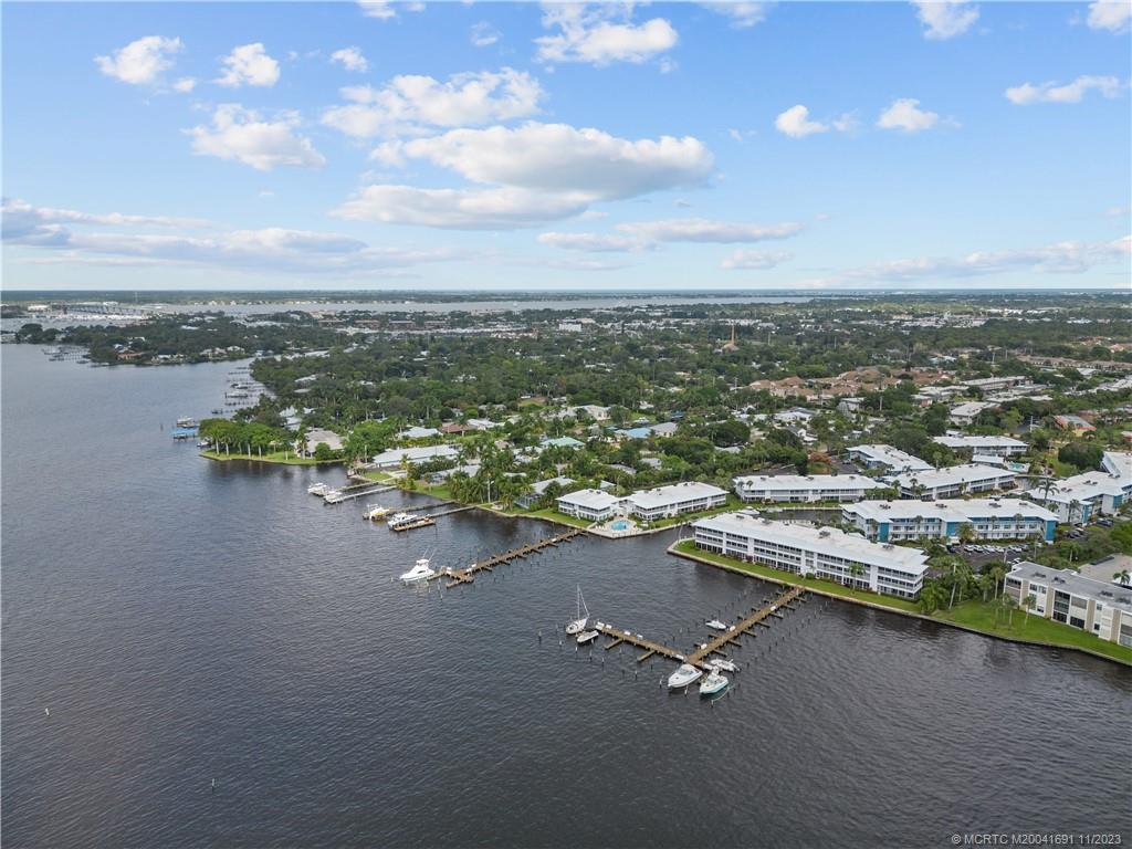 1864 SW Palm City Road 206