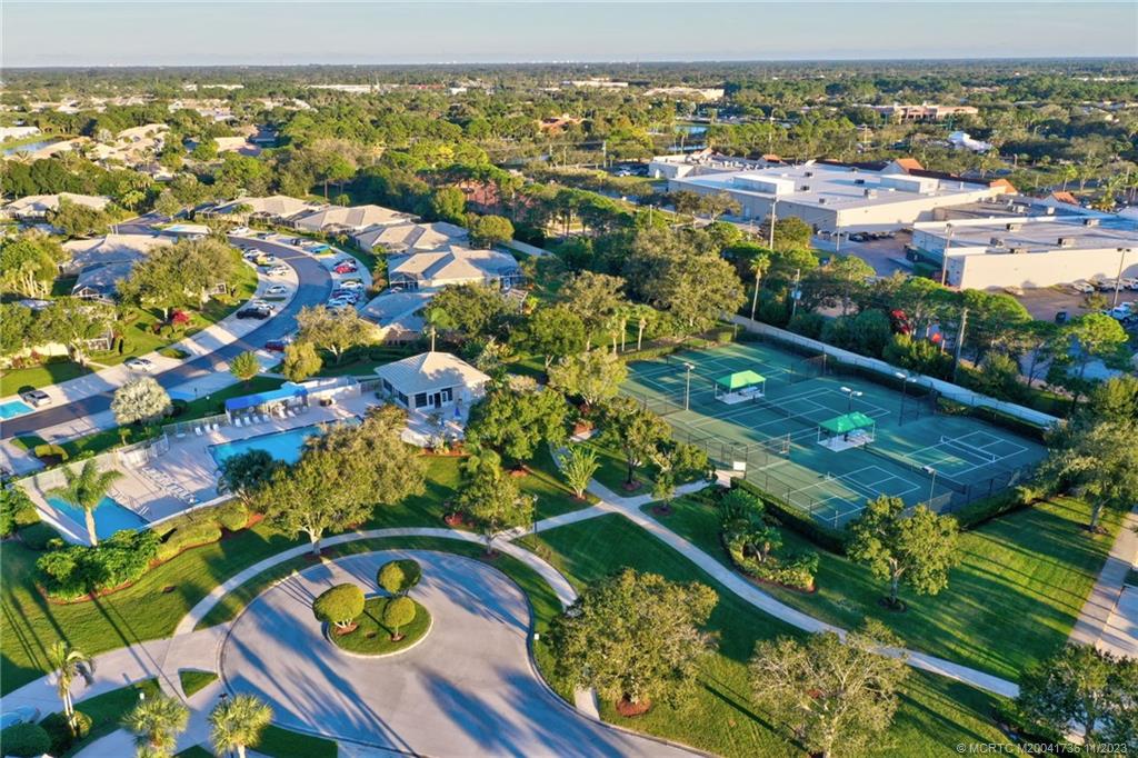 1256 NW Bentley Circle A