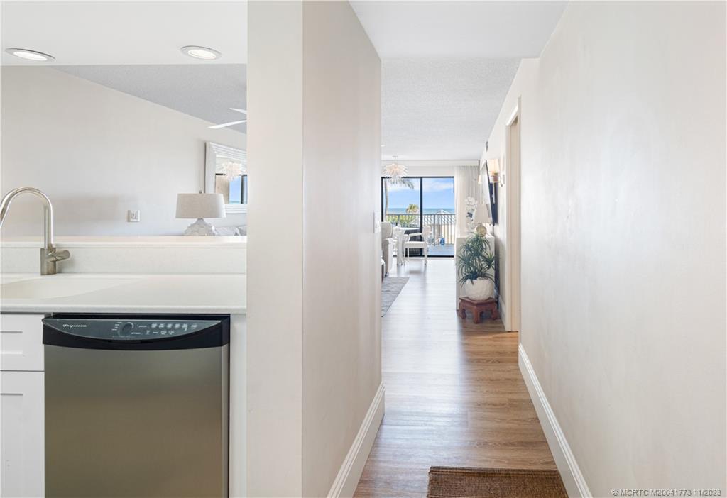 429 NE Tradewind Lane 2109