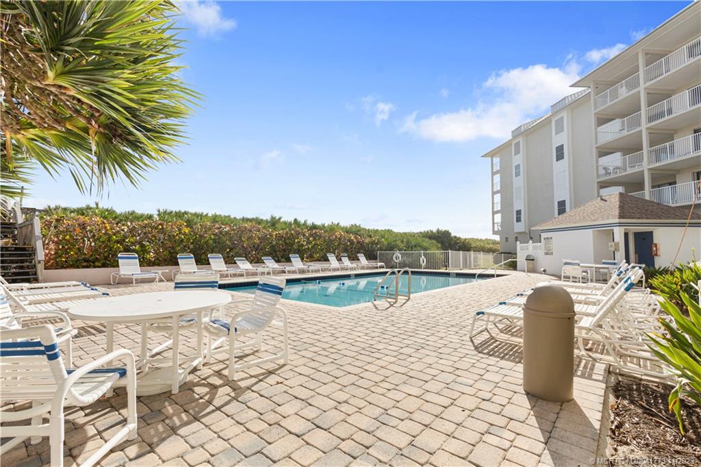 429 NE Tradewind Lane 2109