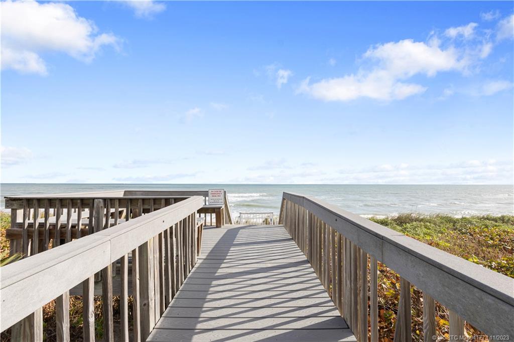 429 NE Tradewind Lane 2109