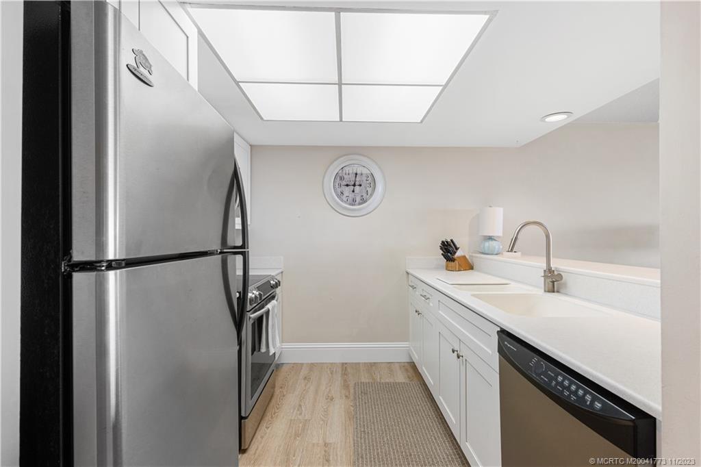 429 NE Tradewind Lane 2109