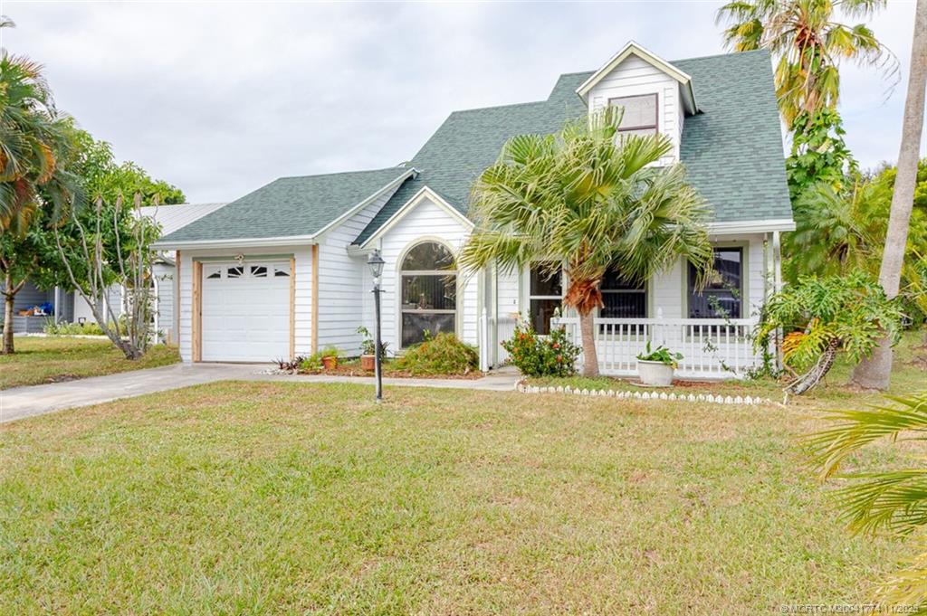 5841 SE Pine Drive SE