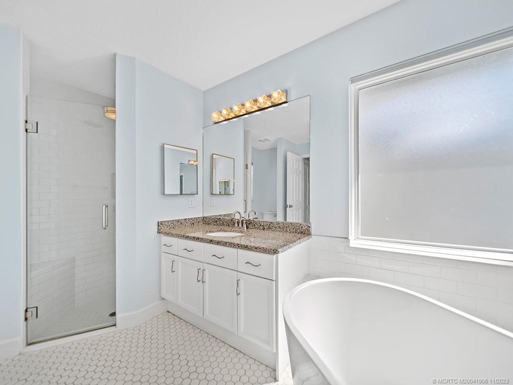 1120 SW Elm Grove Ct