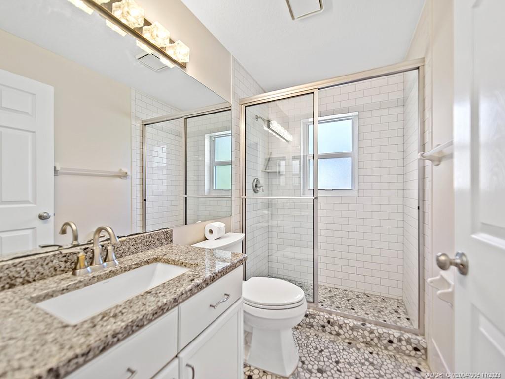 1120 SW Elm Grove Ct