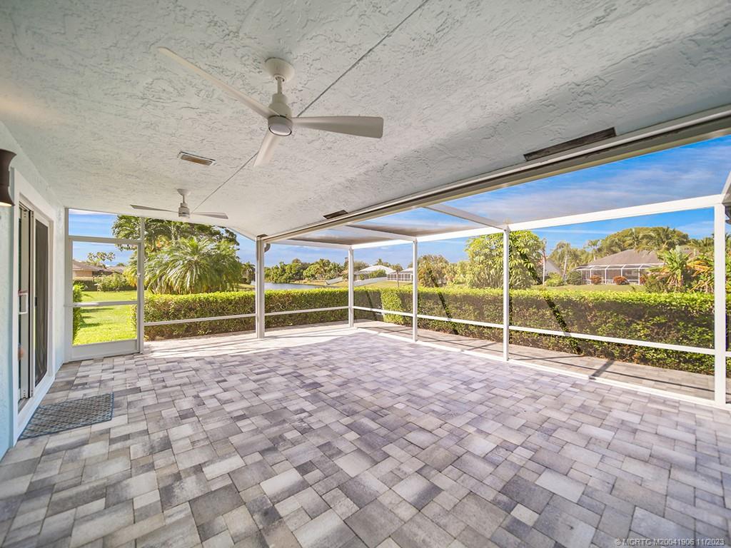 1120 SW Elm Grove Ct