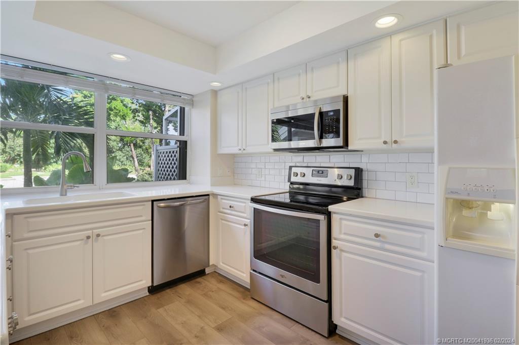 3636 SW Sunset Trace Circle