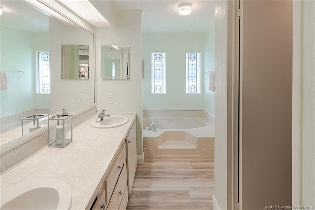 2604 SW Toronado Trail