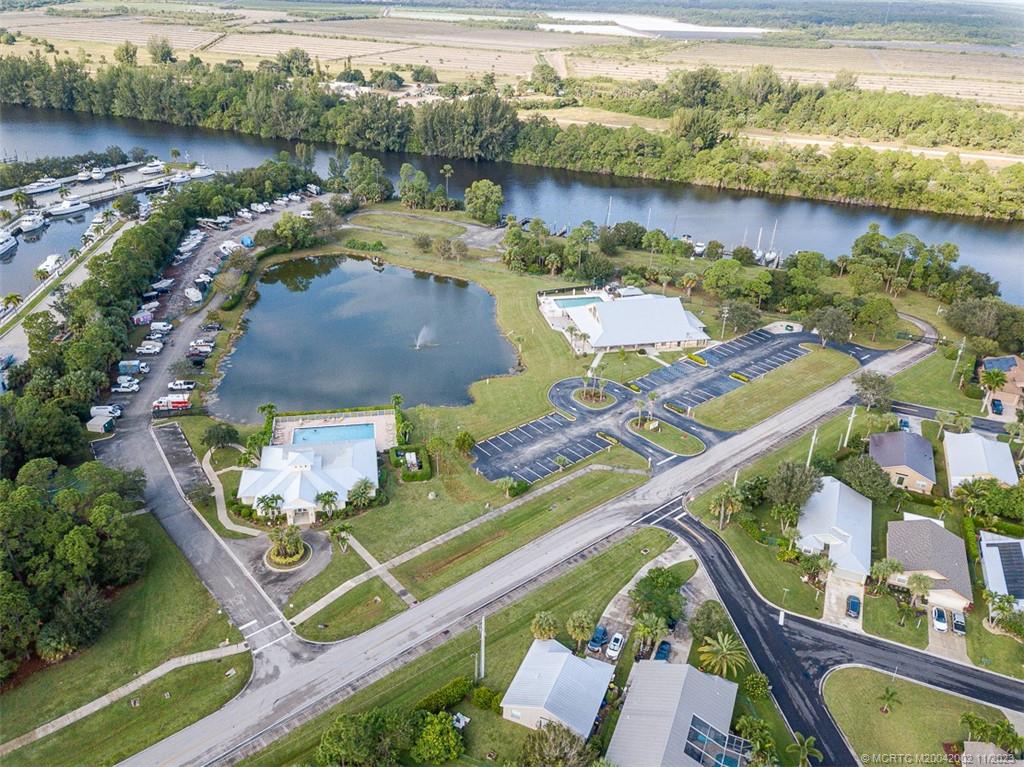 2604 SW Toronado Trail