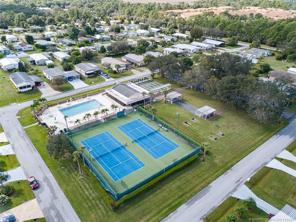 2604 SW Toronado Trail