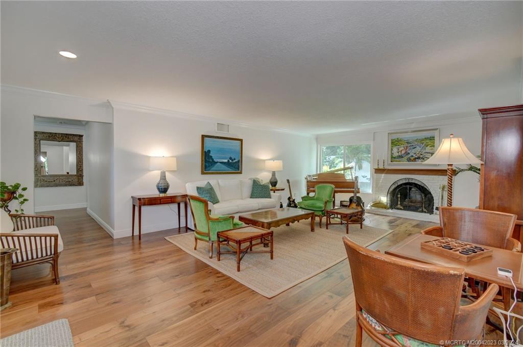 5 Banyan Road