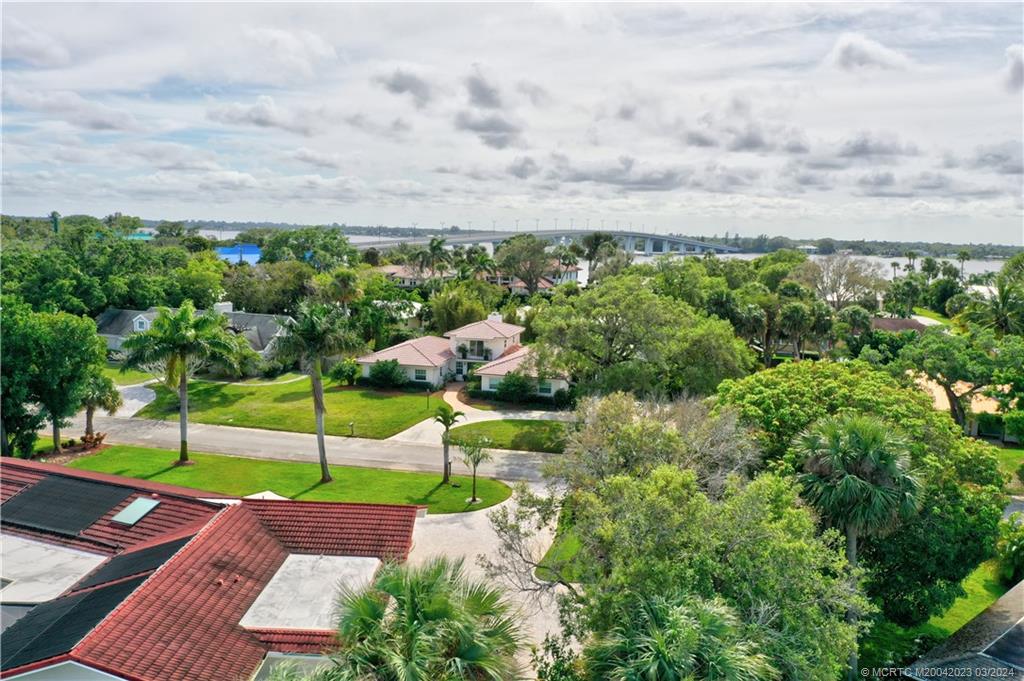 5 Banyan Road