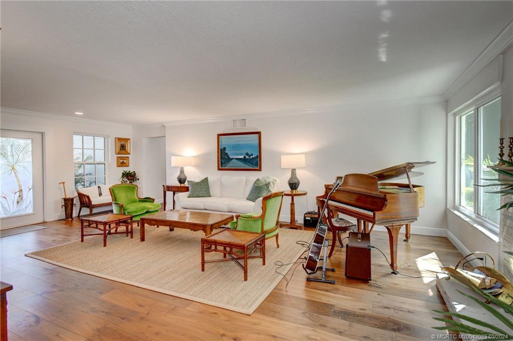5 Banyan Road